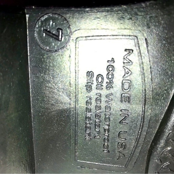 Made In USA 100% Water Proof Tall Rain or Snow Boots // Size 8.5 Woman & Men's 7 - Picture 6 of 7